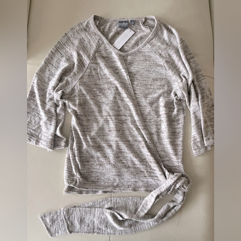 NY & Co. SOHO Ultra Soft and sexy bell sleeve NWT